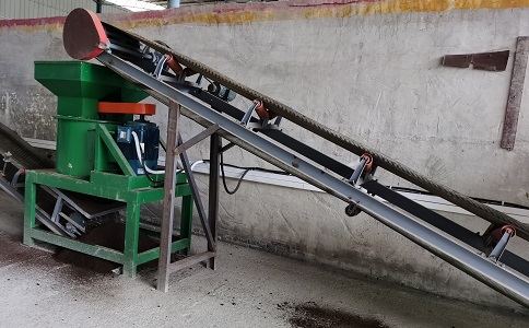 皮帶機(jī) 皮帶機(jī)