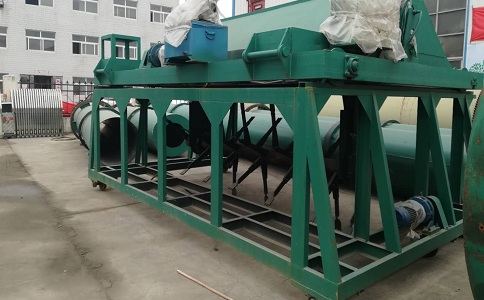 升降式翻堆機(jī) 升降式翻堆機(jī)
