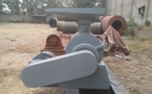 尿素破碎機(jī) 尿素破碎機(jī)