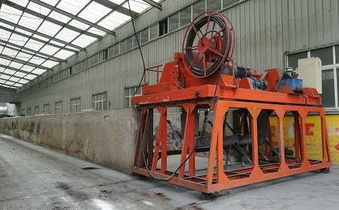 牛糞翻堆機(jī) 牛糞翻堆機(jī)