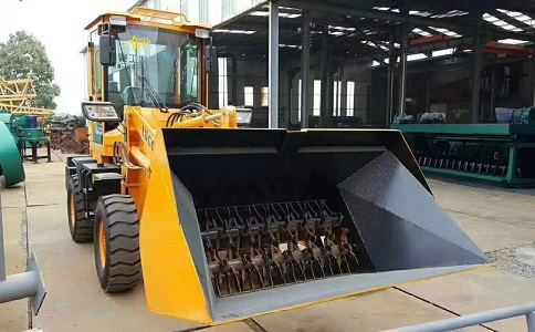 鏟車(chē)翻堆機(jī) 鏟車(chē)翻堆機(jī)